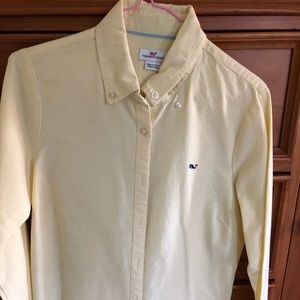 Yellow shirt vineyard vines